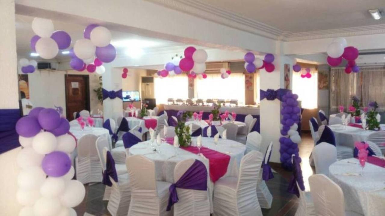Riviera Hotel Benin Cotonú Exterior foto